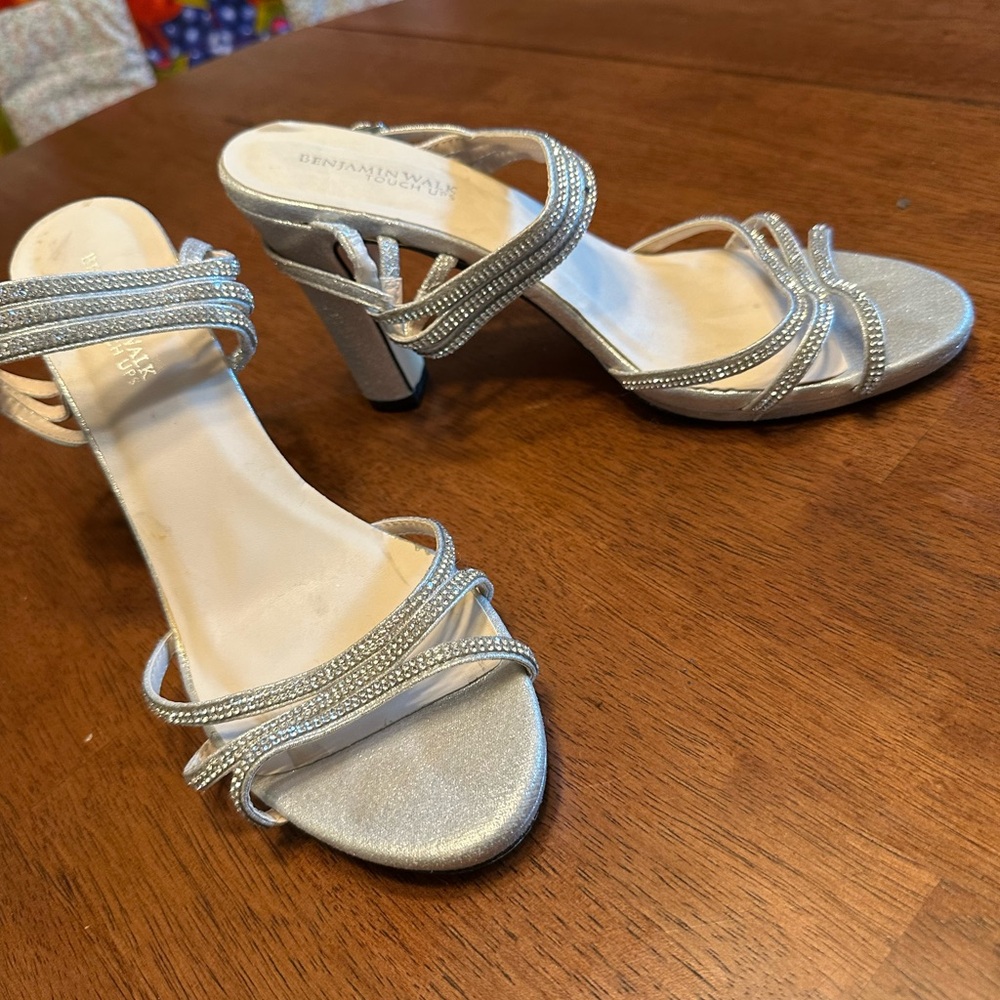 Benjamin Walk Silver Strappy Sandals - Picture 3 of 6